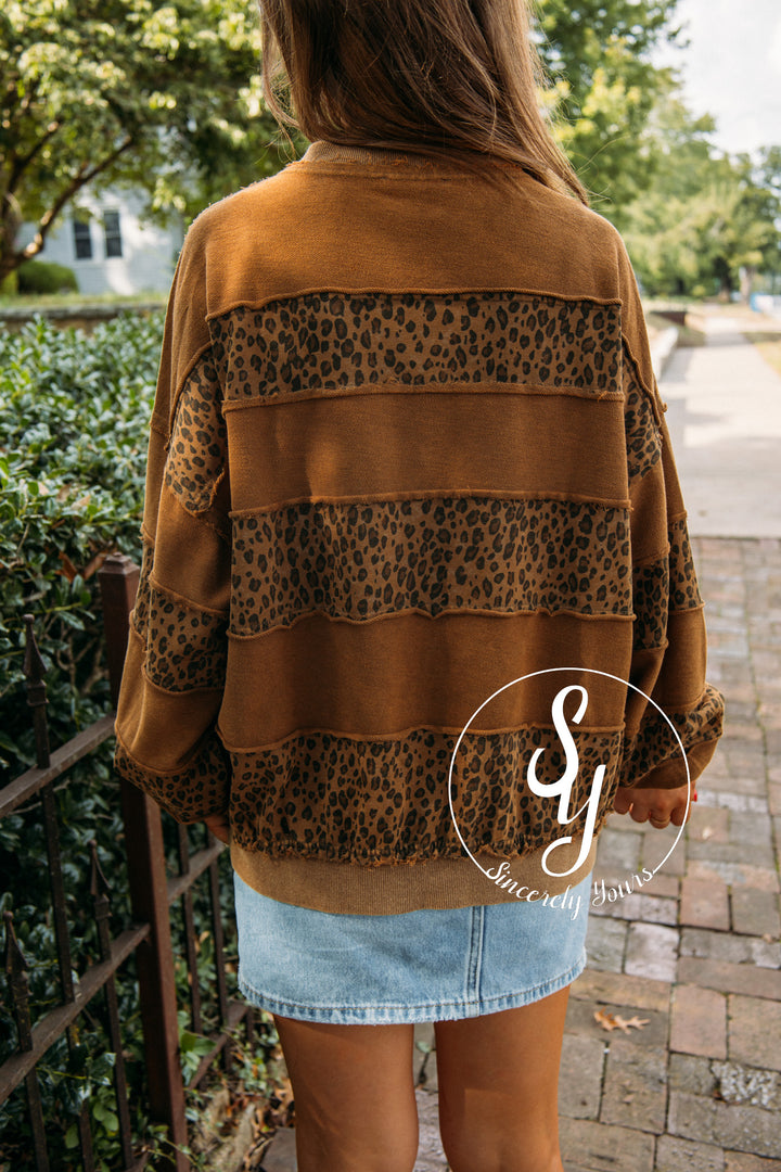Stripe Leopard Top- Golden Kiwi