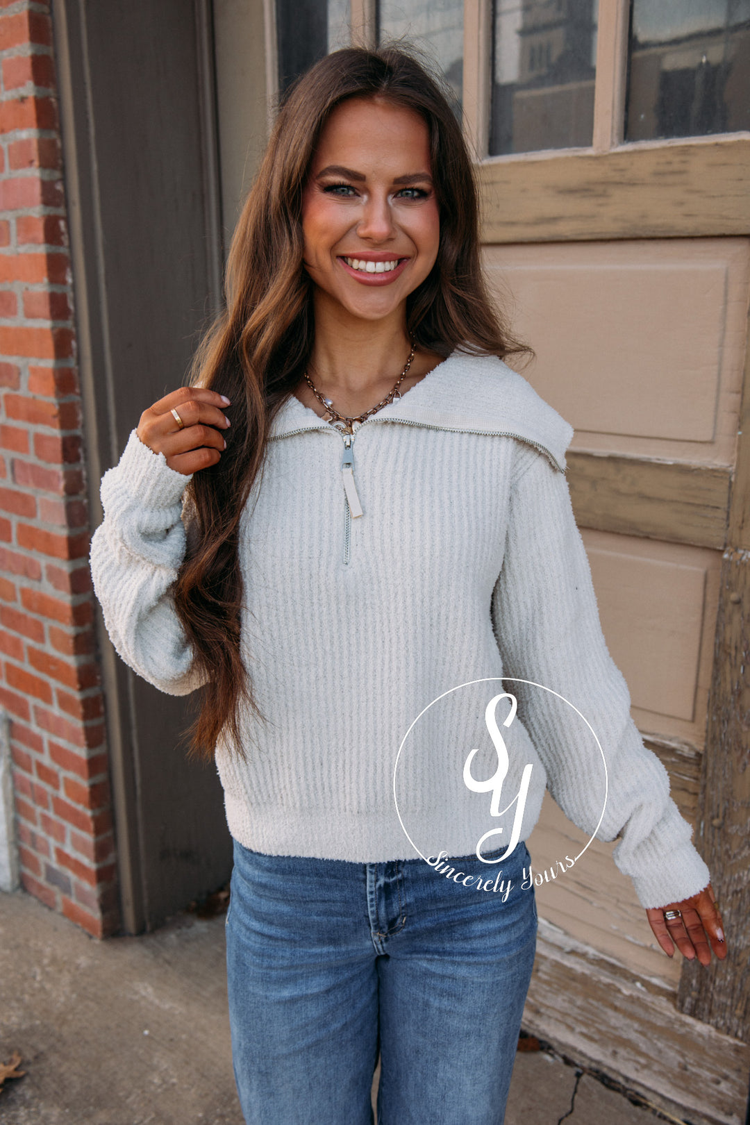 North Plush Pullover-Vanilla