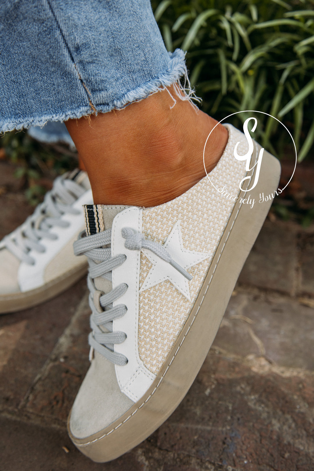 Star Of The Show Sneaker- Bone