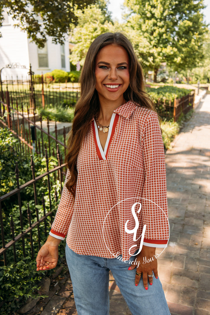Rustic Vineyard Top- Rust