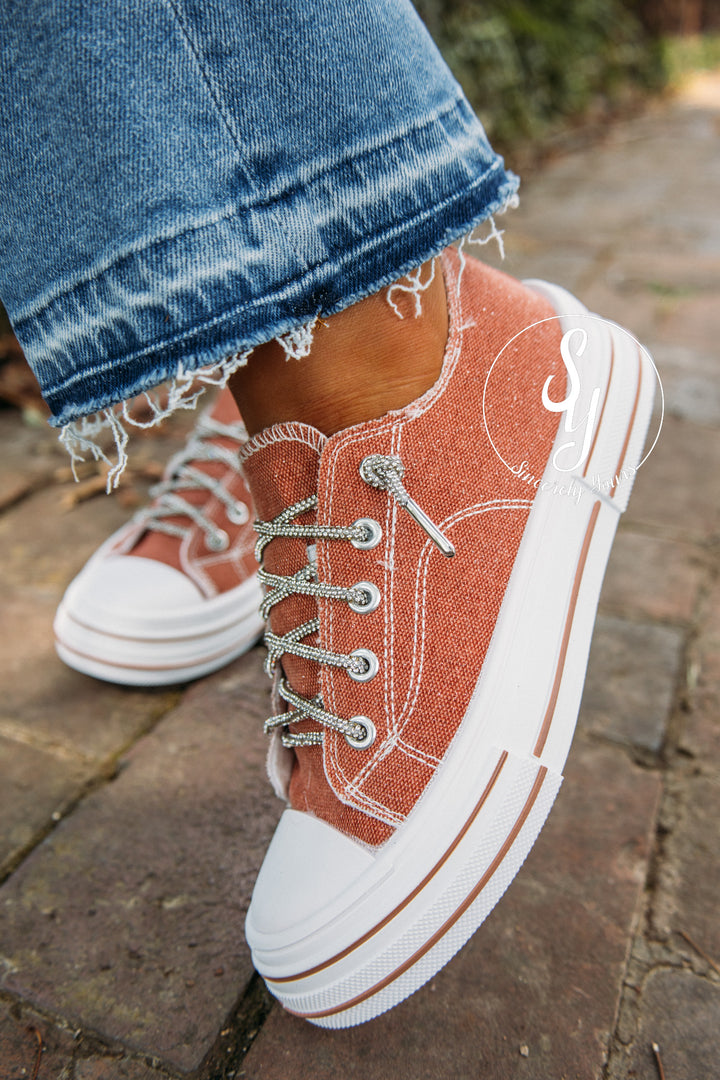 Ava Sneaker -Rust