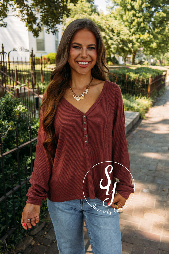 Love Comfort Top- Burgundy