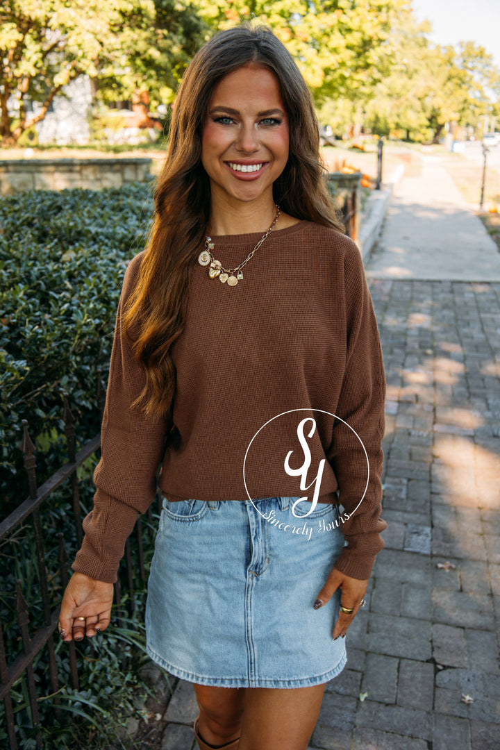 Pinewood Top - Caramel