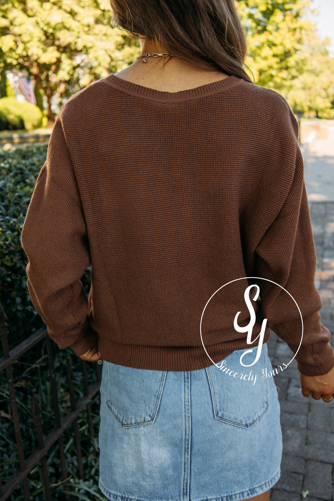 Pinewood Top - Caramel