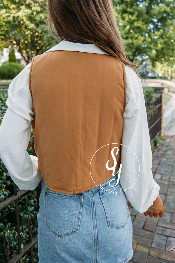 Coffee And Smiles Vest- Camel
