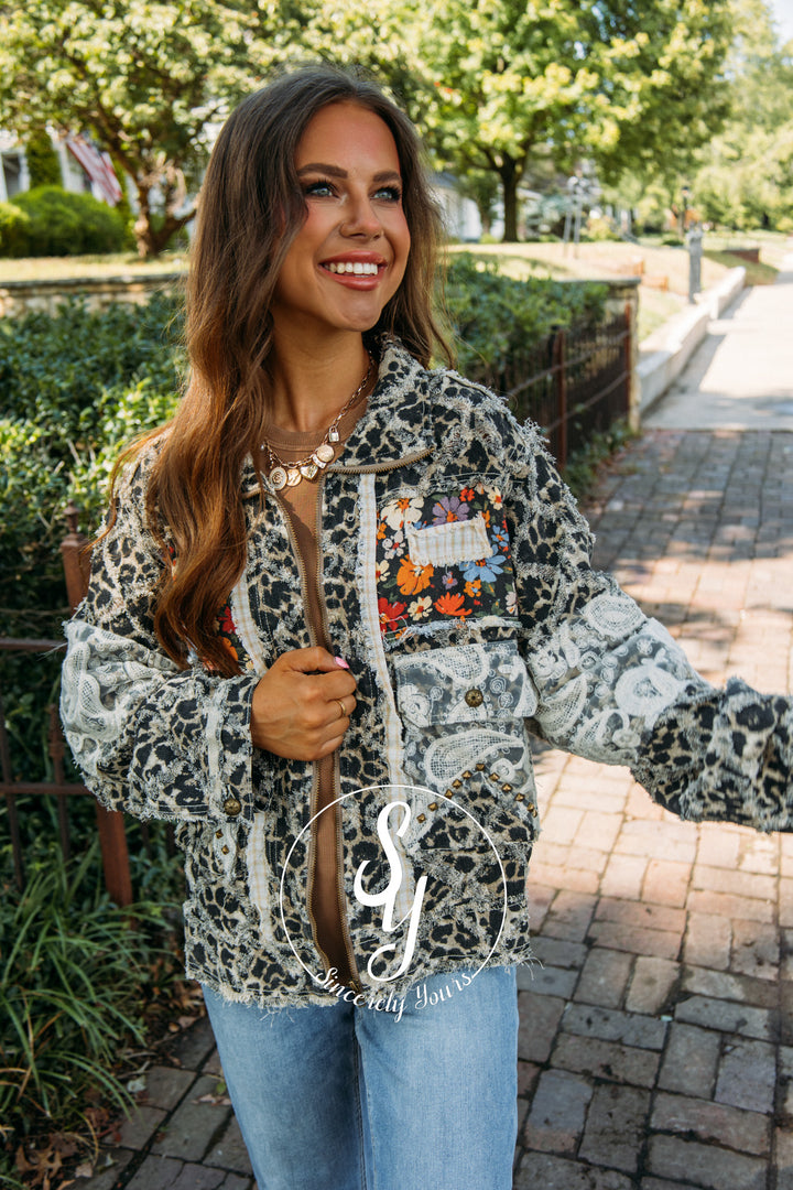 Crisp Breeze Jacket- Sand Leopard
