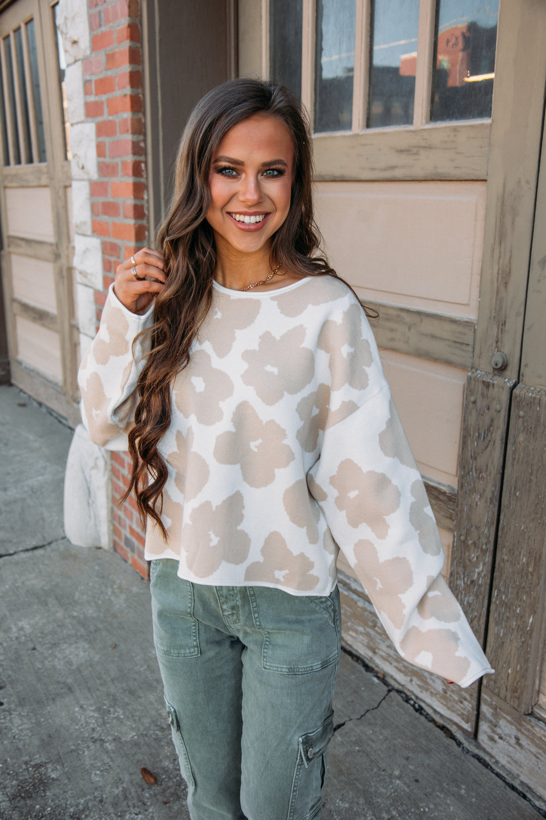Eyes On You Flower Sweater - Cream/Taupe