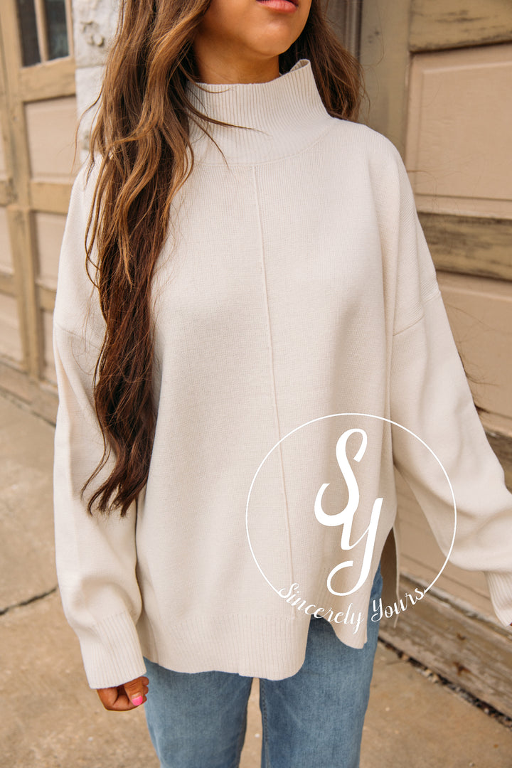 Front Row Sweater - Cream