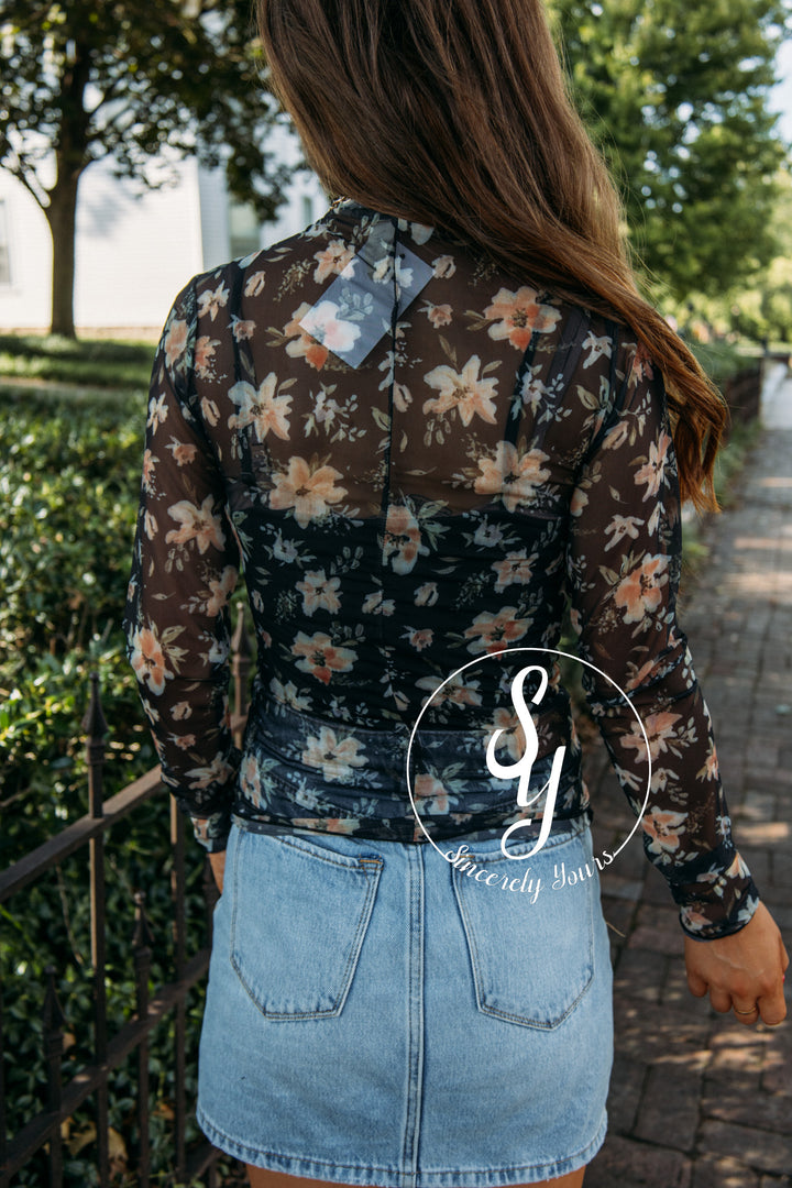 Ginger Top- Floral Black