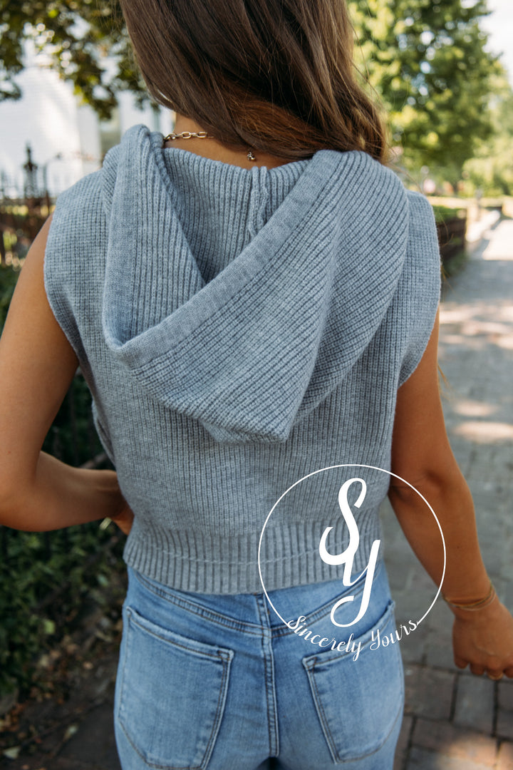Scenic Hike Vest- Light Grey