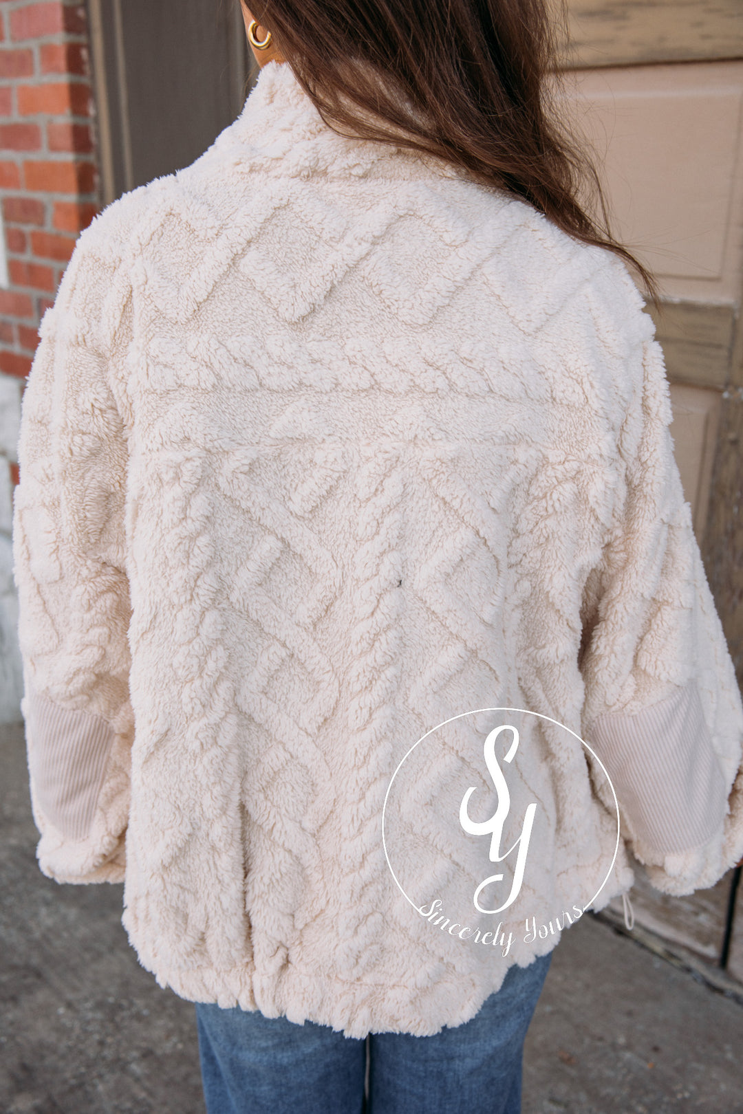 Avery Fuzzy Jacket-Ecru