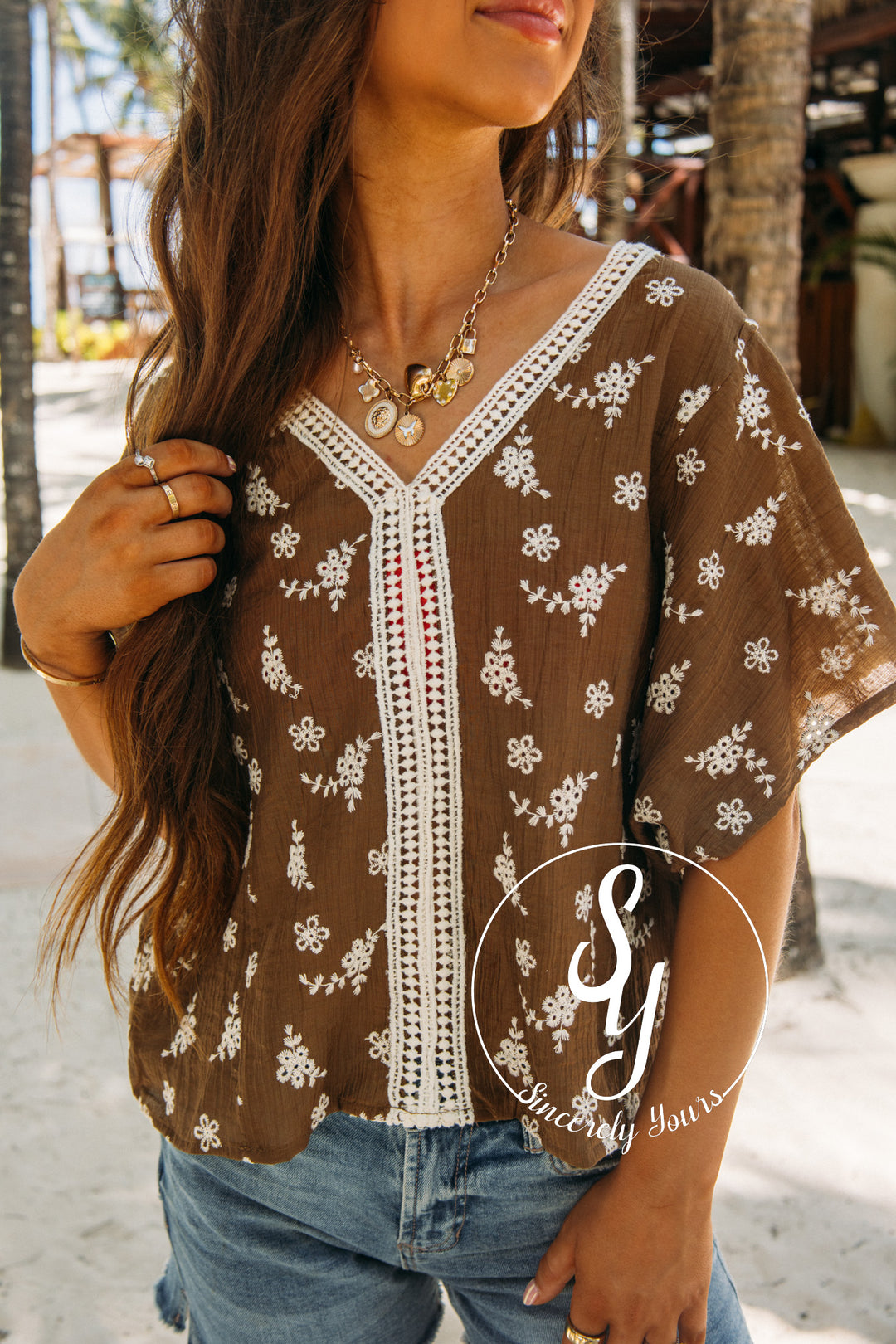 Flower Feels Top- Brown