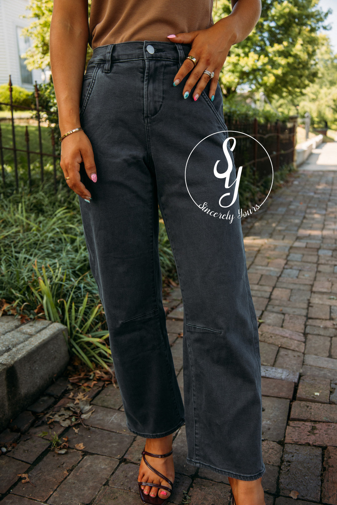 Dear John: Lasso Barrel Fit Jean - Charcoal