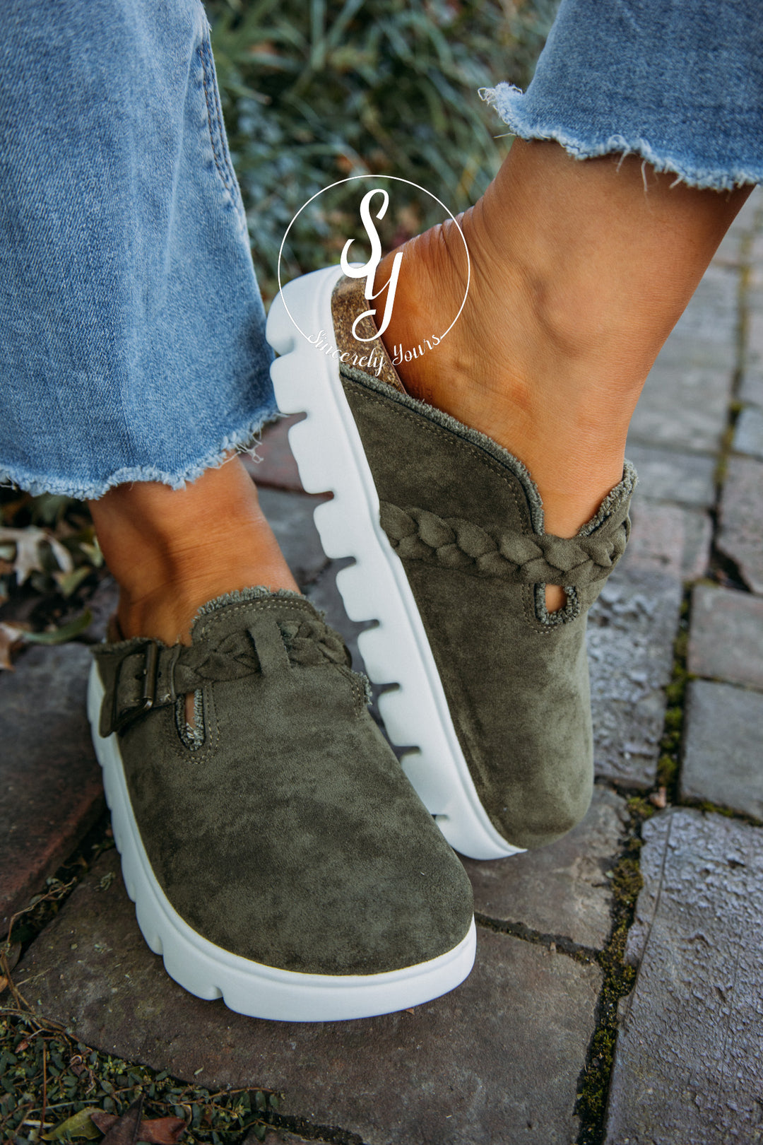 Solstice Clog - Olive