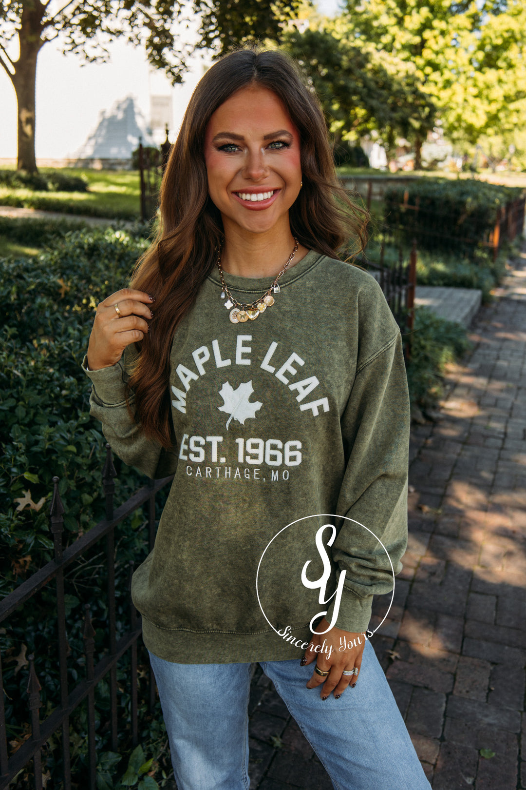 Maple Leaf Patch Crewneck - Thyme