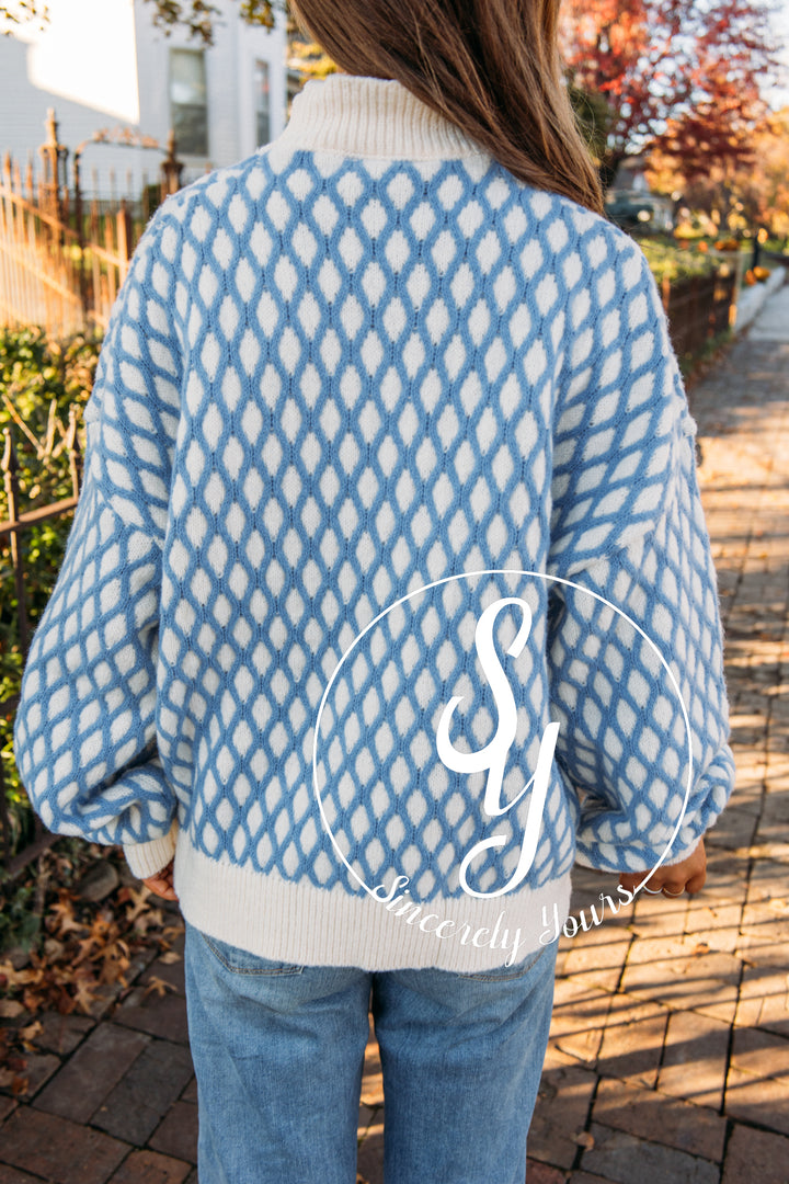 Moving On Sweater - White/Blue