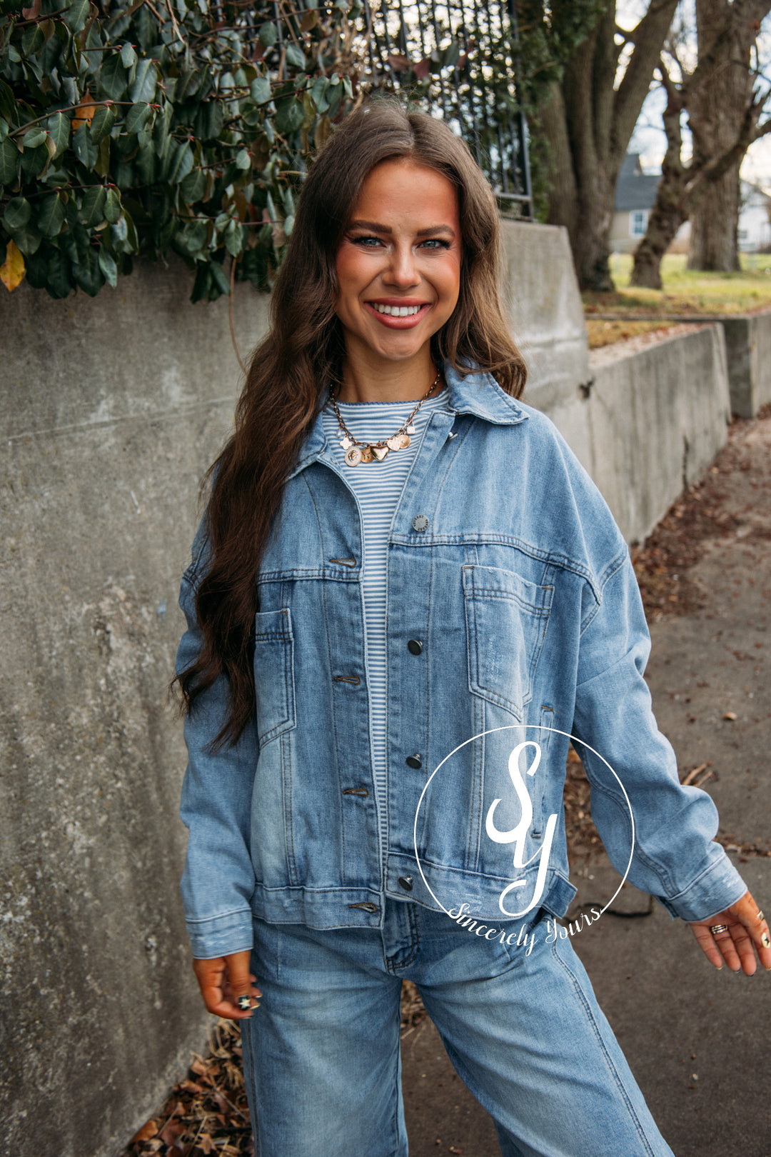 A Staple Piece Jacket - Denim