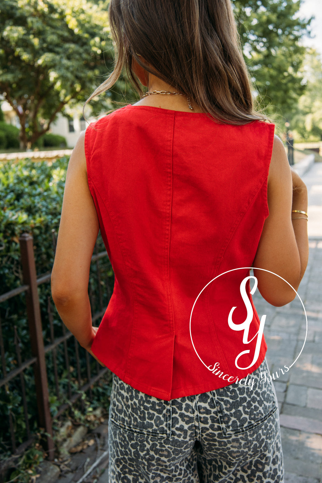 So Charmed Vest- Red
