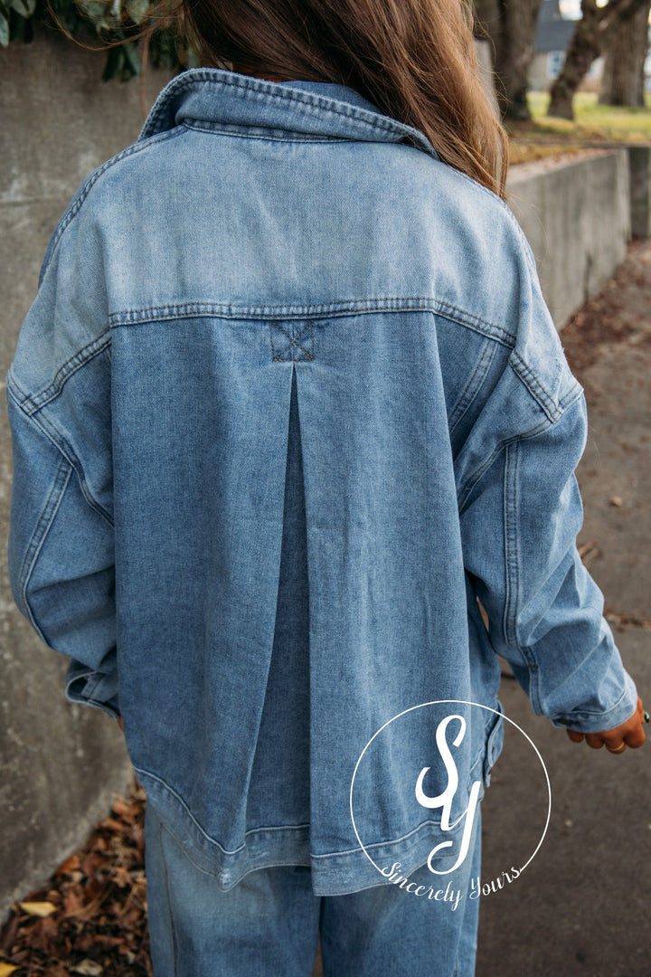 A Staple Piece Jacket - Denim