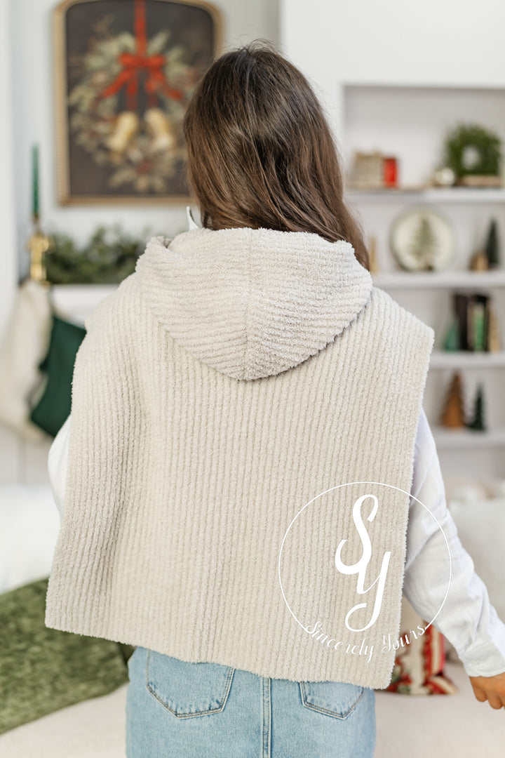 Barefoot Dreams: CozyChic Ribbed Balaclava - Stone