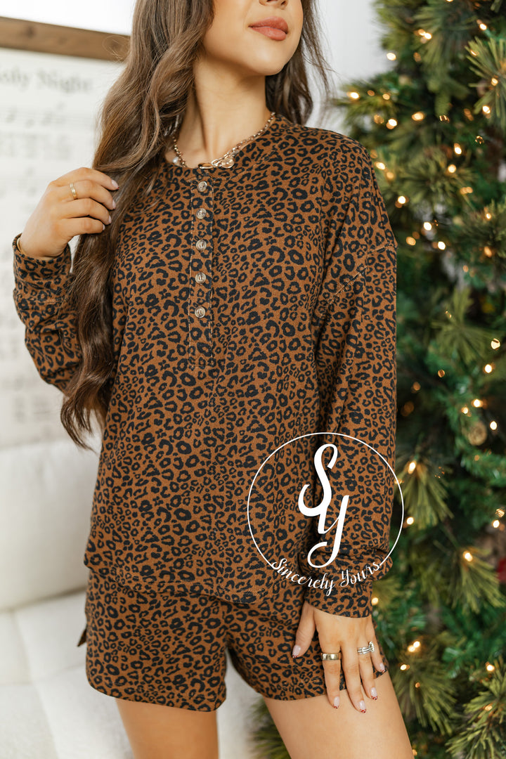 Cozy Leopard Set- Brown