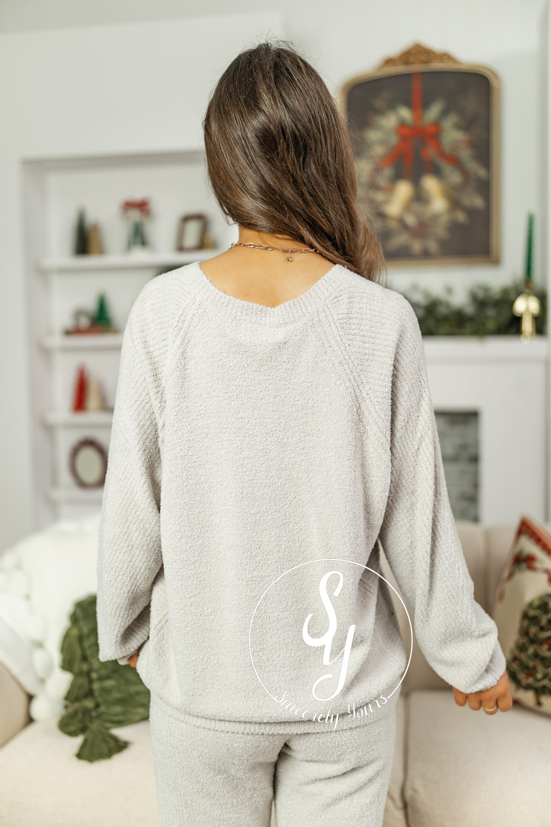 Barefoot Dreams: CozyChic Lite Rib Blocked Pullover - Silver