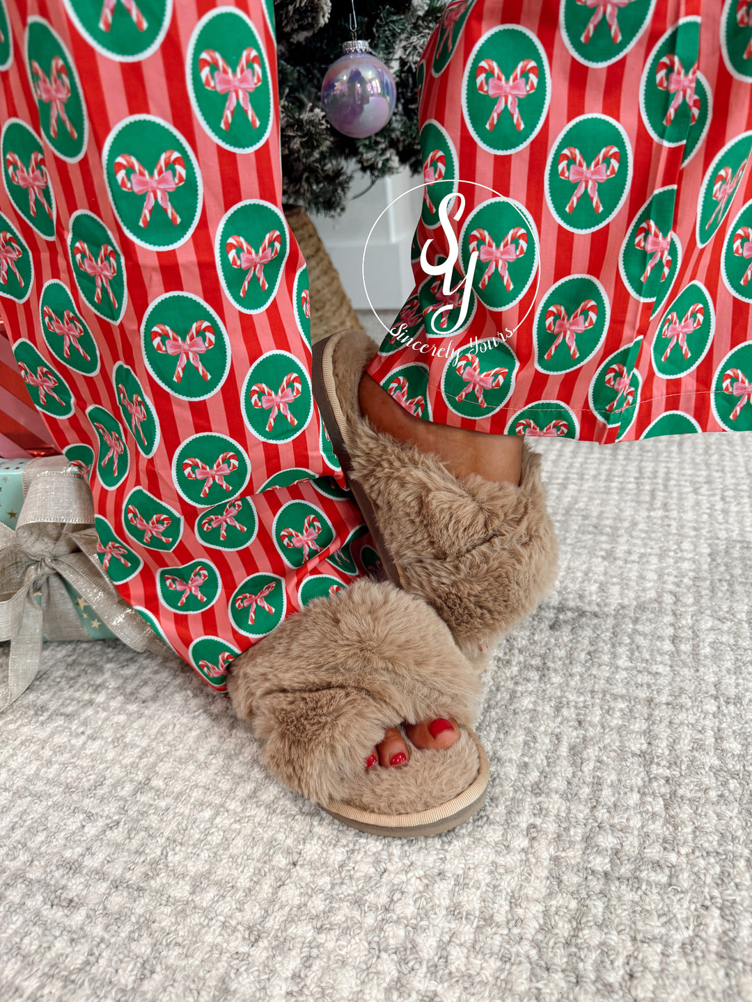 Snuggle Soft Slippers - Taupe