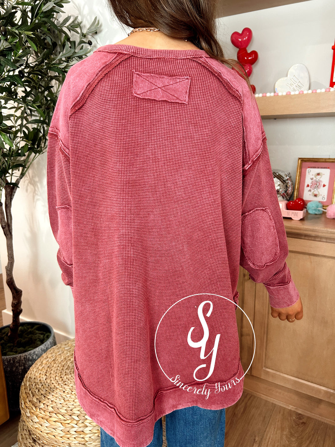 Sweet Charmer Top- Burgundy