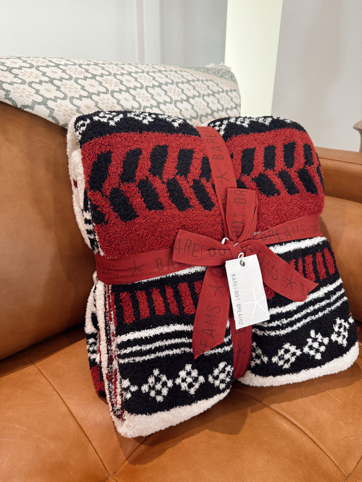 BAREFOOT DREAMS: CozyChic Fair Isle Throw - Crimson Multi