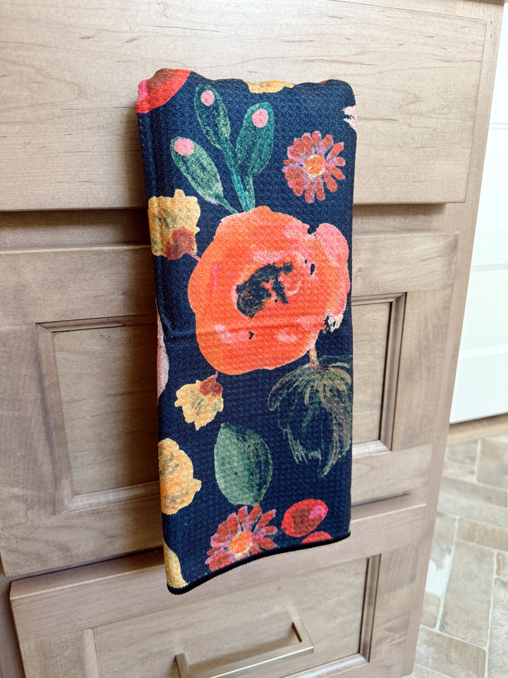 Sue: Double-Sided Hand Towel