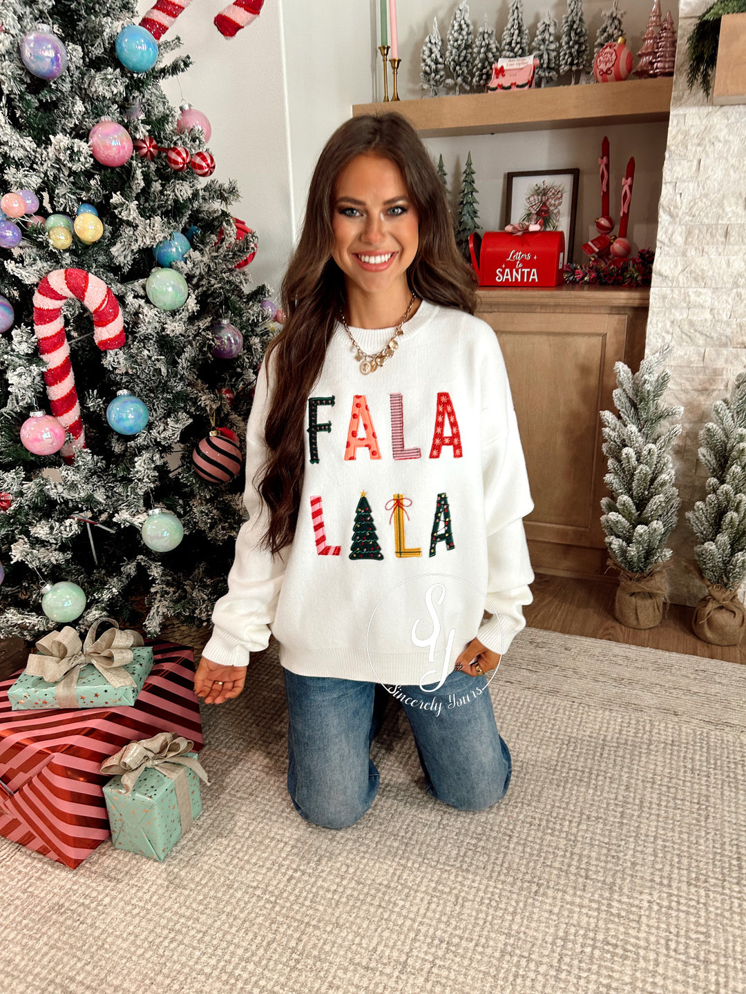 FaLaLaLa Sweater - White