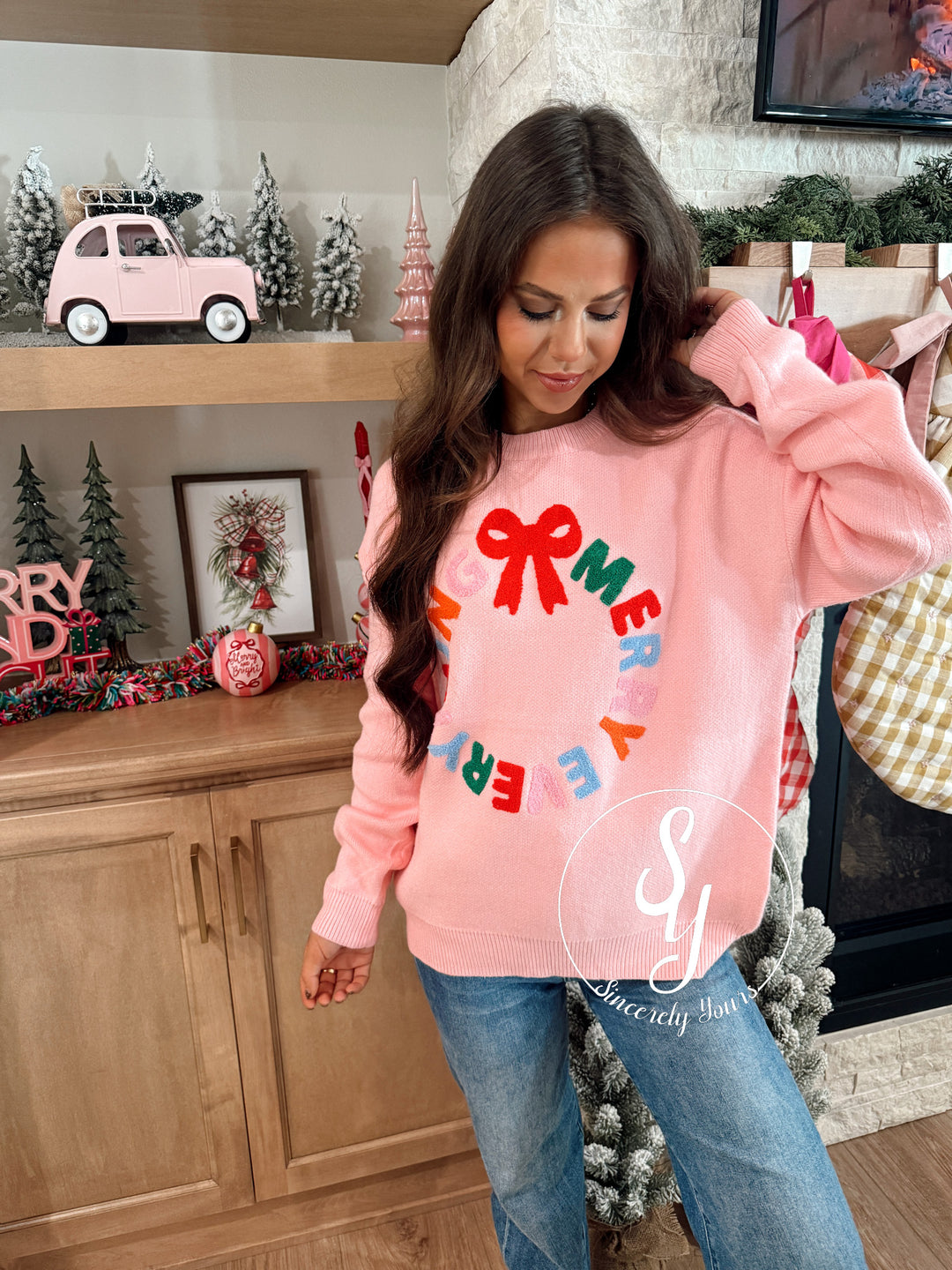 Merry Wreath Sweater - Light Pink