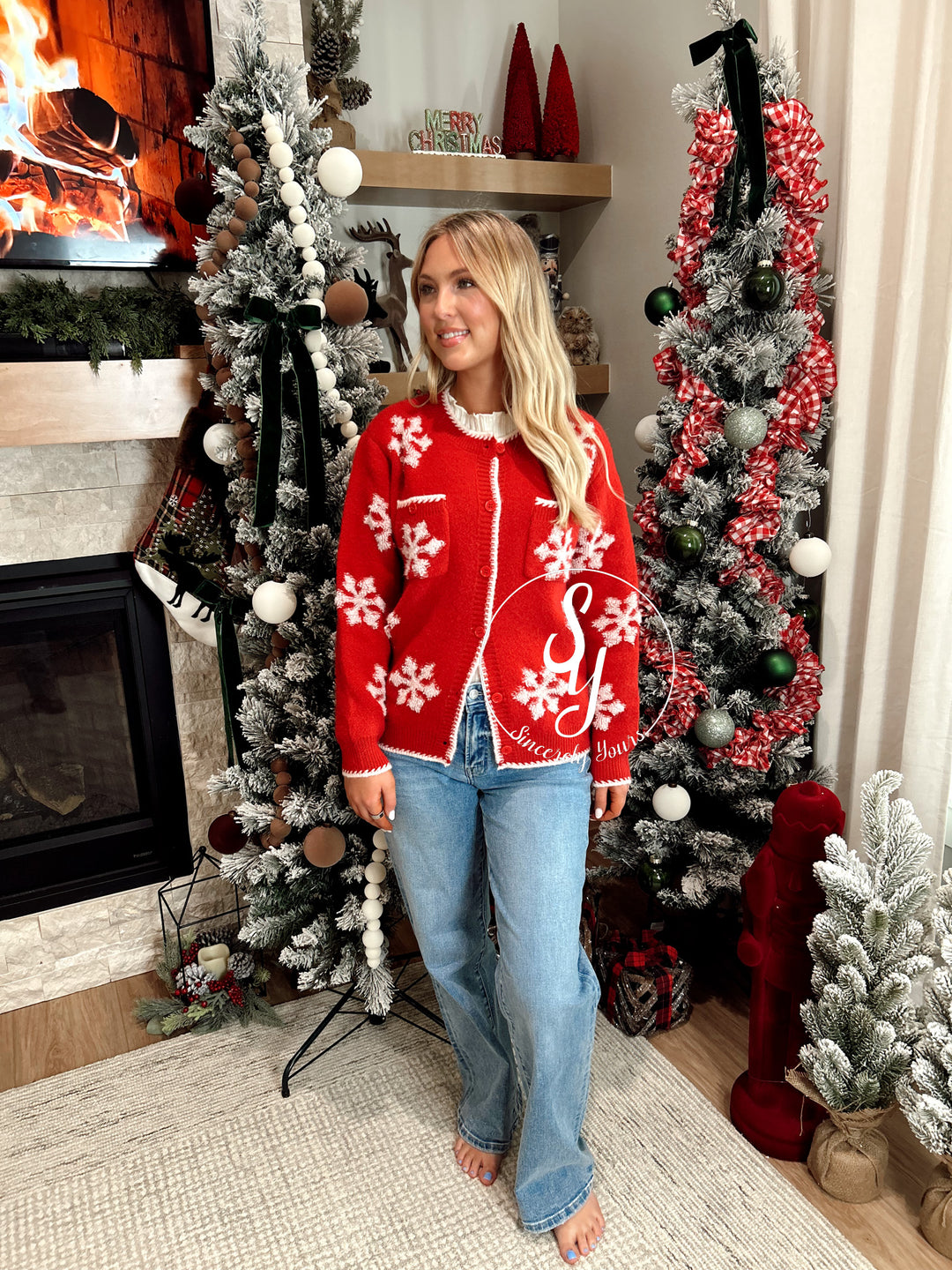 Pockets of Snow Cardigan - Red/Ivory