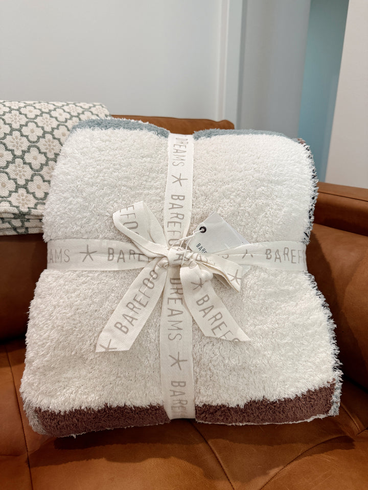 Barefoot Dreams: CozyChic® Vista Stripe Throw -Cream Multi