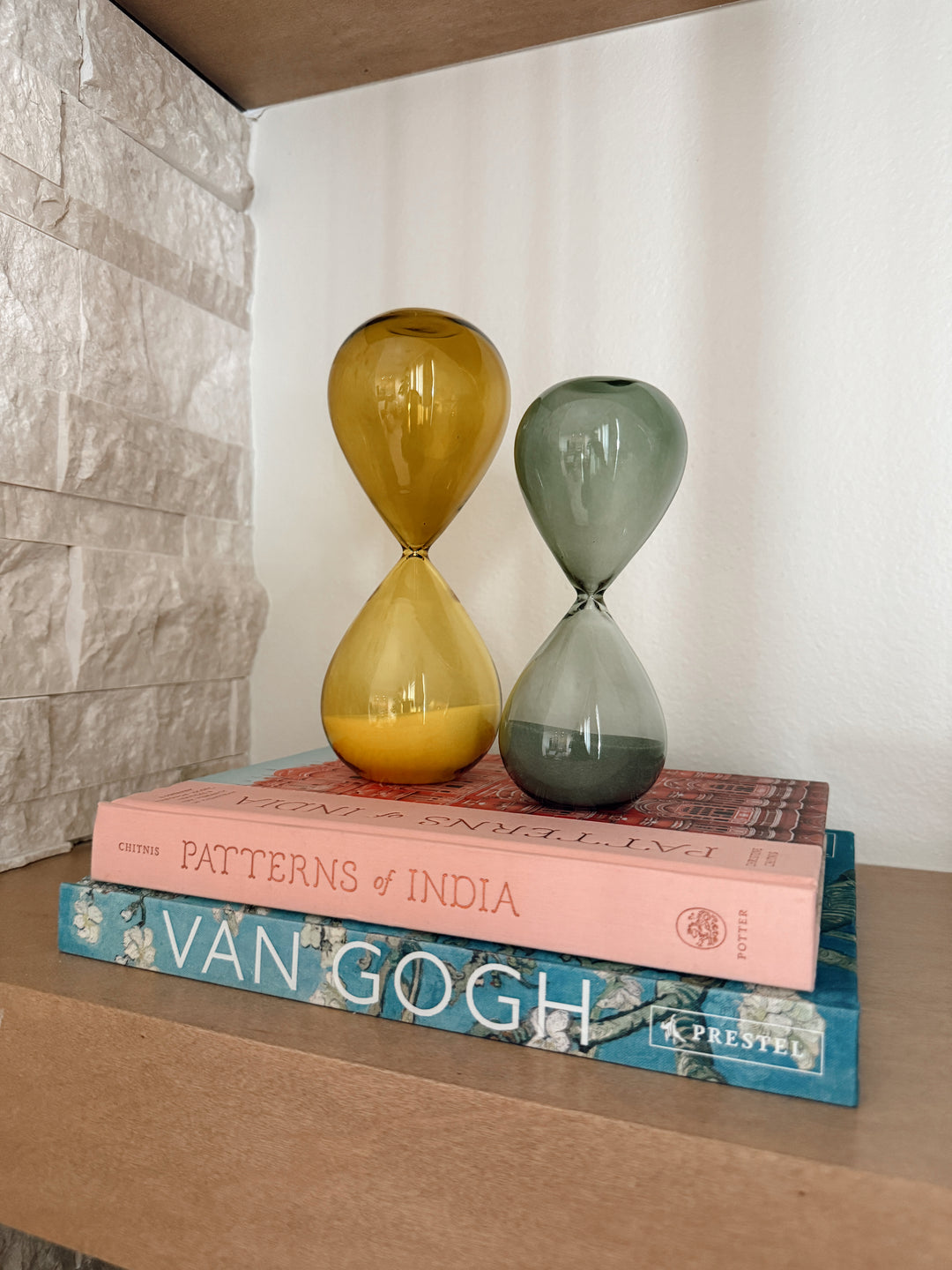 Hourglass, 30 min- Chartreuse Ombre