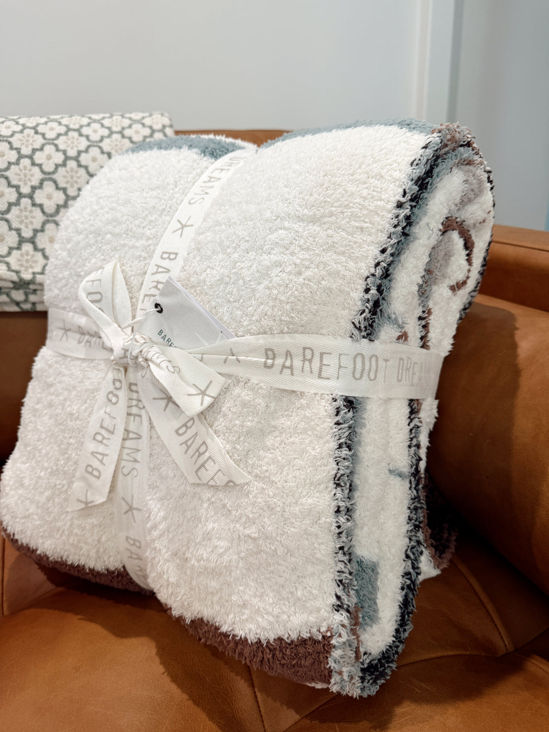 Barefoot Dreams: CozyChic® Vista Stripe Throw -Cream Multi