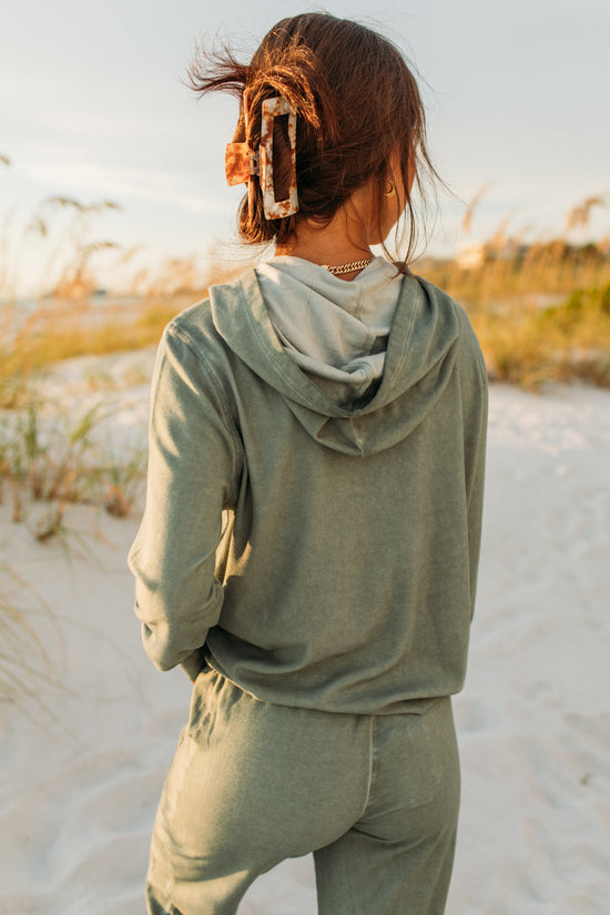 Barefoot Dreams :Malibu Collection® Luxe Lounge® Sunbleached Hoodie - Wave