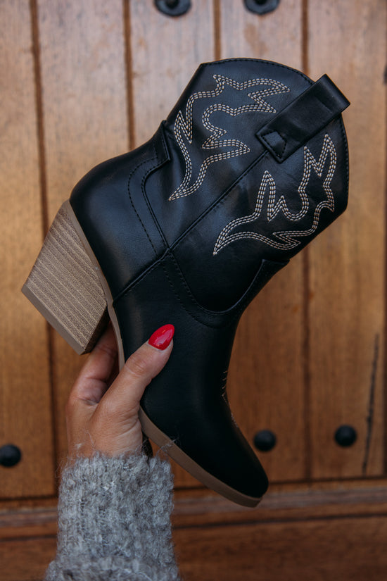 Blazing Boot -Black