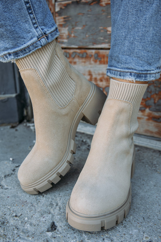 Steve Madden: Hayle -Sand Suede
