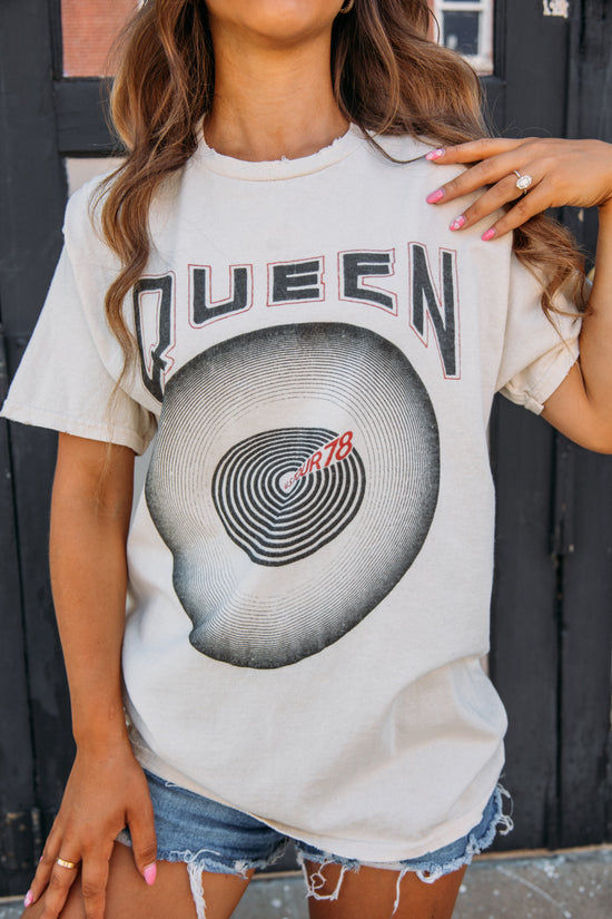 Queen Jazz Tour Liscensed Band Tee - Off White