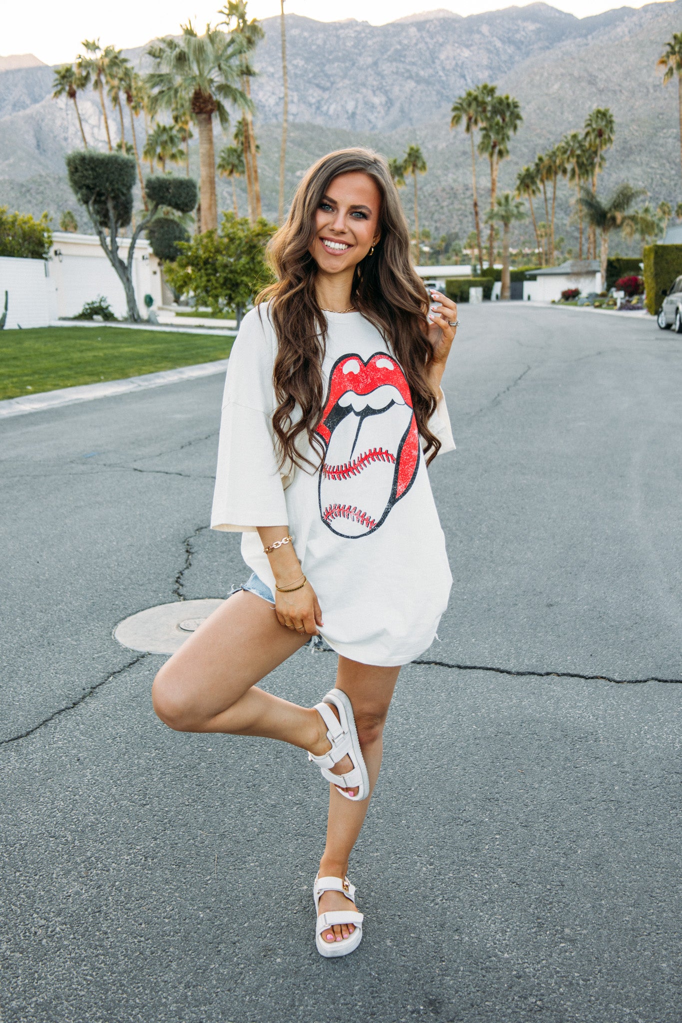 Load image into Gallery viewer, Rolling Stones Baseball Tee -Off White
