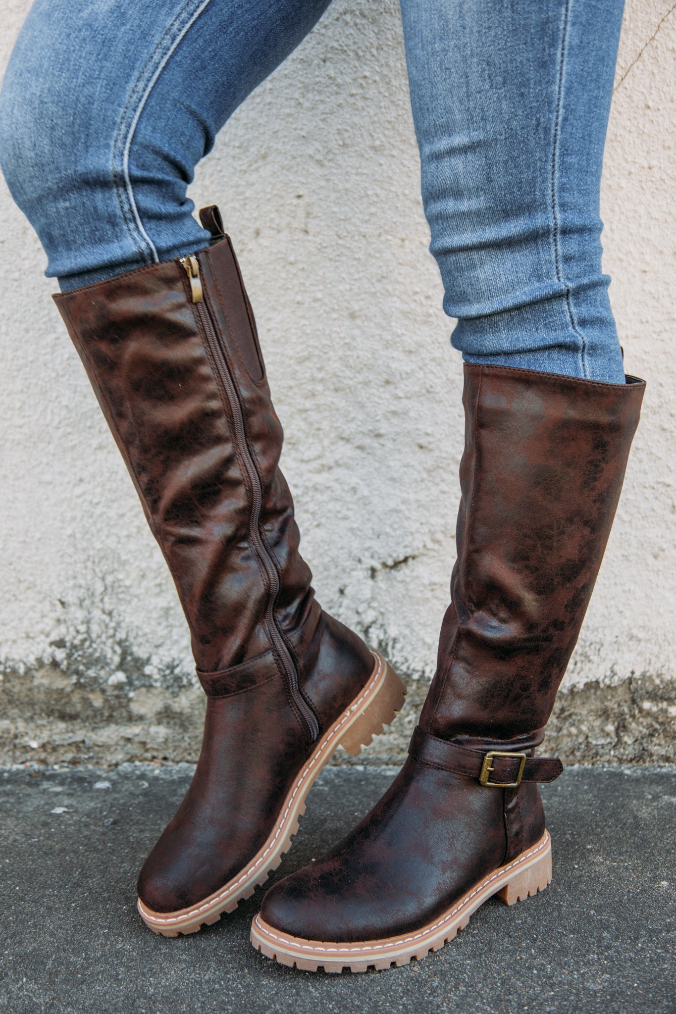 Chocolate 2025 riding boots