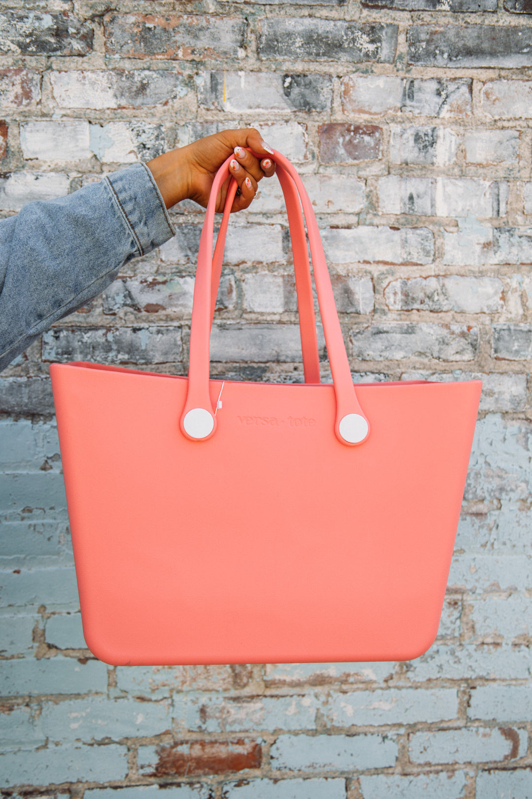 Carrie Versa Tote w/ Interchangeable Straps -Peach