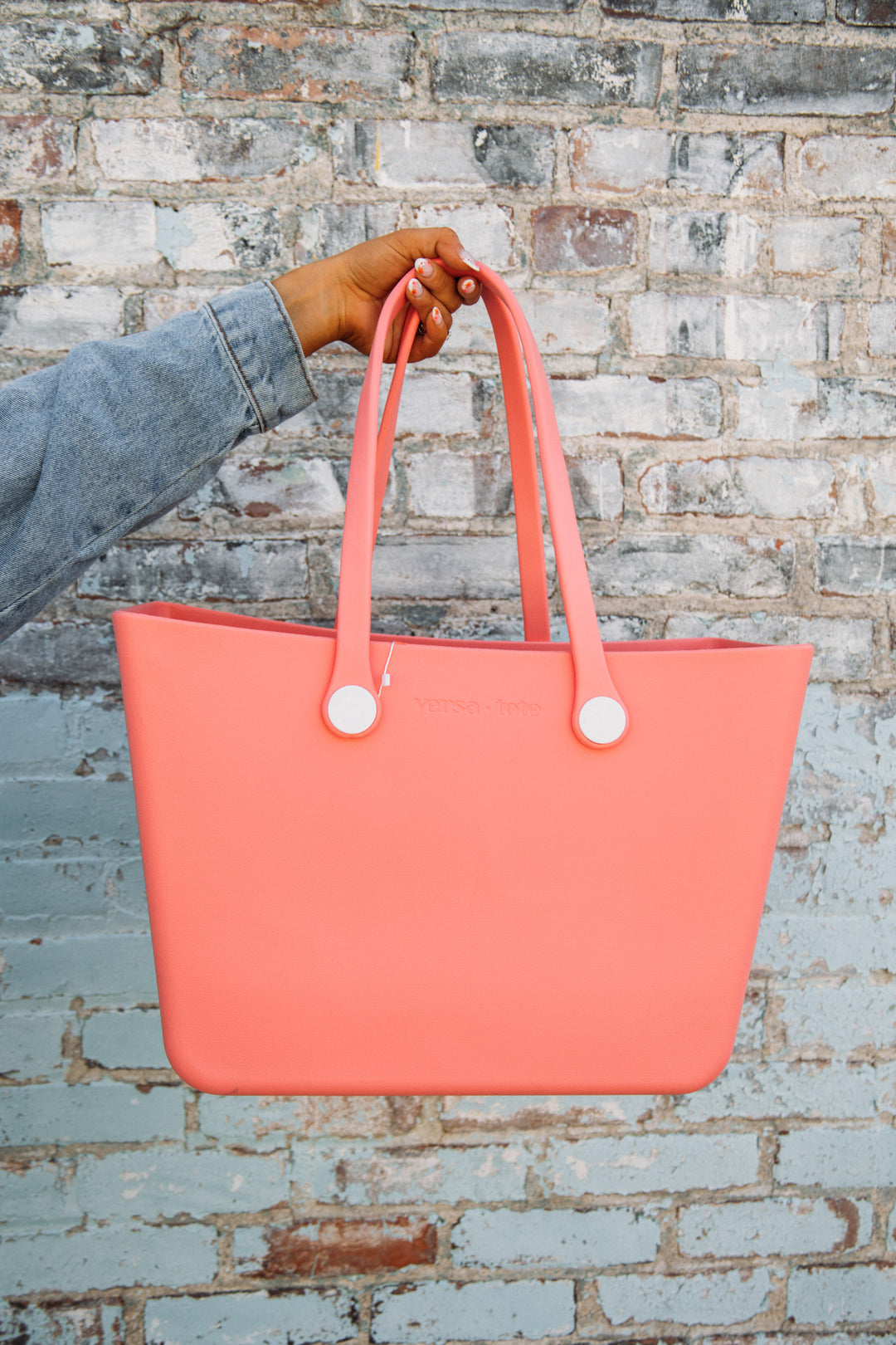 Carrie Versa Tote w/ Interchangeable Straps -Peach