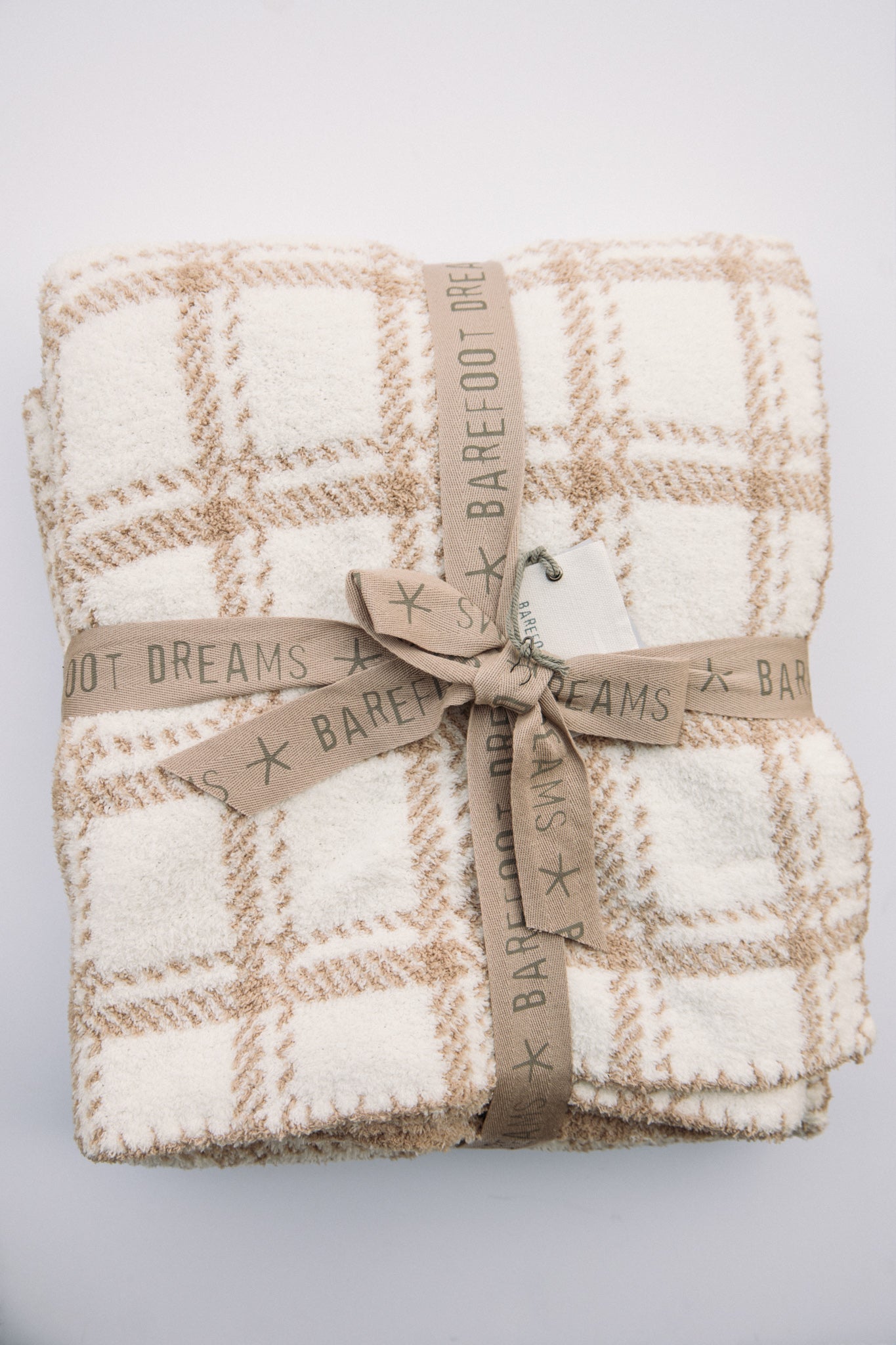 Barefoot Dreams: CozyChic® Cabin Throw -Pearl/Tan