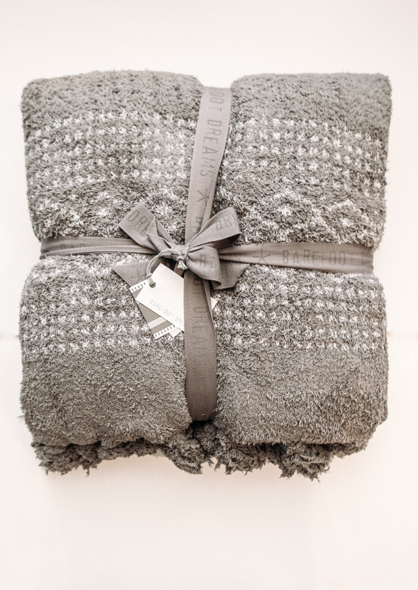 Barefoot Dreams: CozyChic Luxe™ Casa Throw -Charcoal