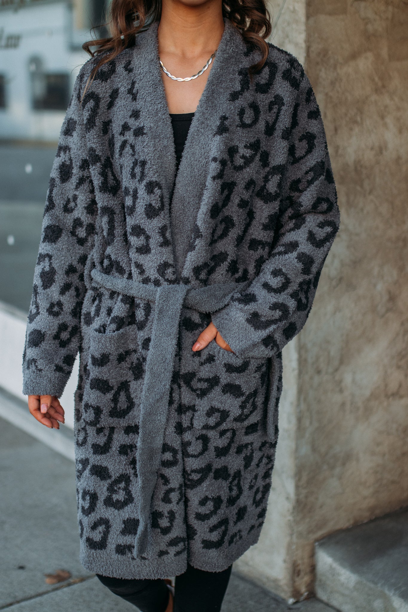 Barefoot dreams robe leopard sale