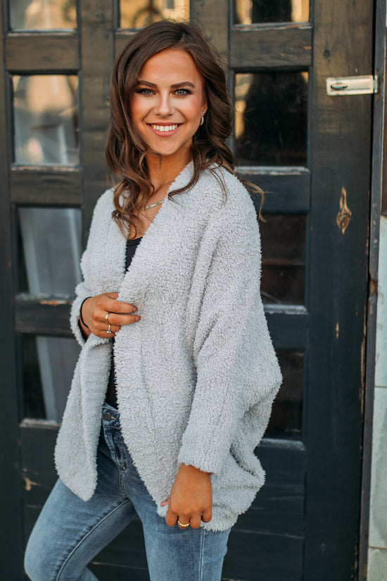 Barefoot Dreams: CozyChic® Shrug -Oyster