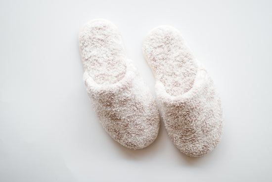 Barefoot Dreams Cozychic Cream In The Wild Slippers