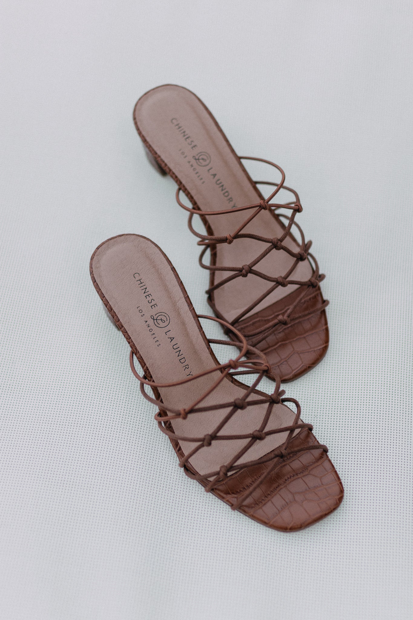 Chinese Laundy: lizza sandal - bark
